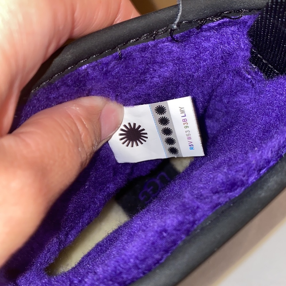 UGG CLEAR MINI PURPLE BOOTS #5 - Picture 5 of 6